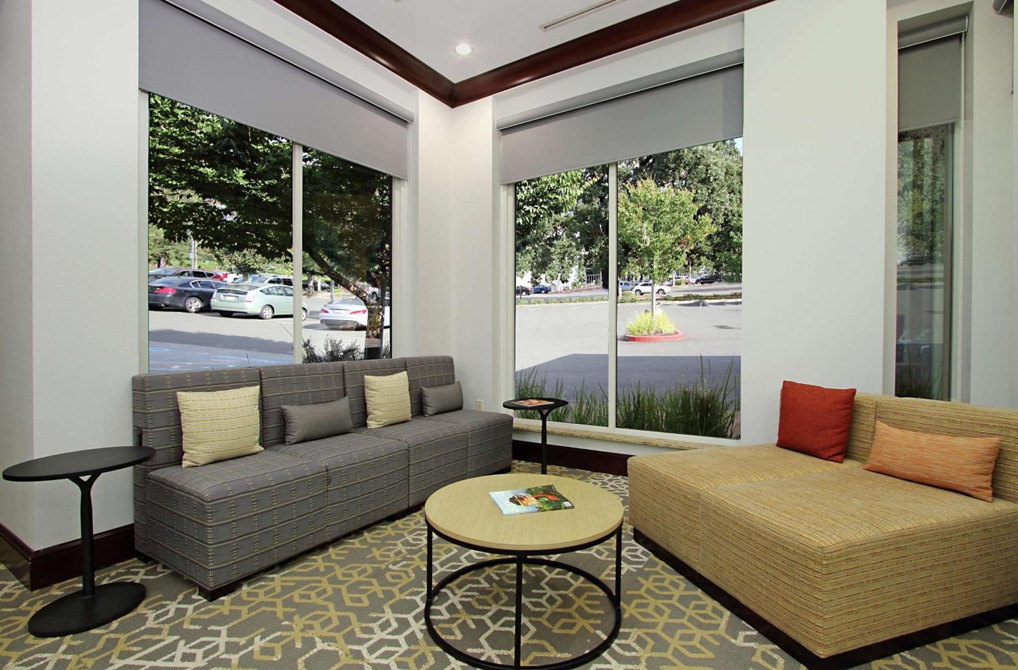 Hilton Garden Sonoma County Airport 3* Santa Rosa
