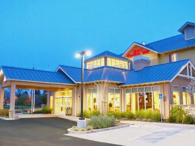 Hilton Garden Sonoma County Airport 3*