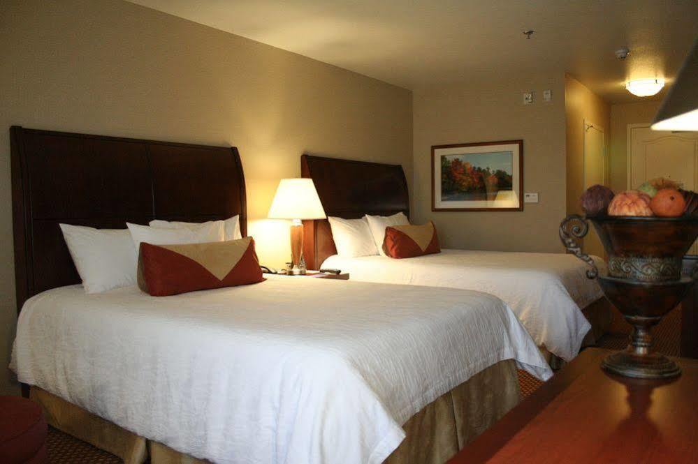Hotel Hilton Garden Sonoma County Airport Santa Rosa